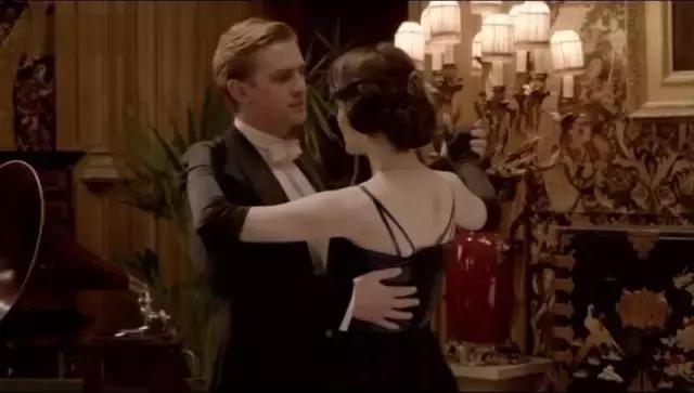 社交达人必备的高情商,社交高手要懂的套路