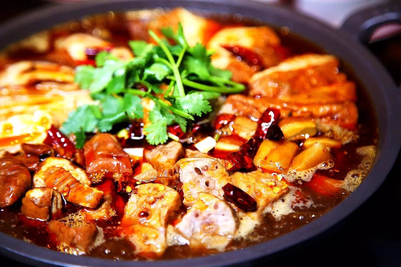 一年卖200w只老北京烤鸭店,烤鸭39年老店