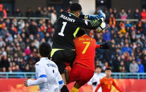 国足球员吐槽自己,国足队员吐槽男足