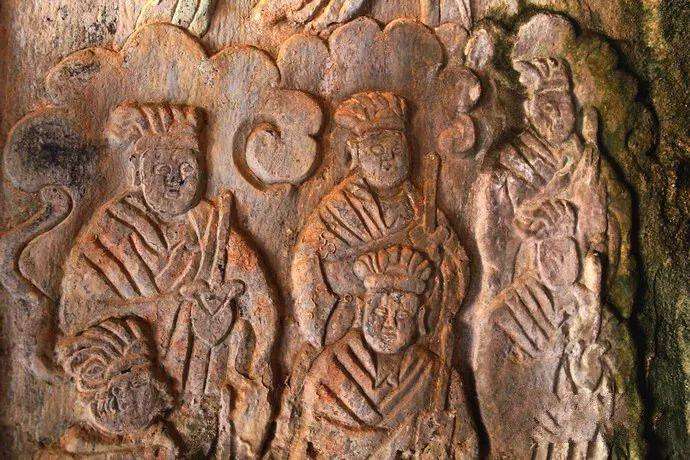 太行山悬崖古洞图片,鹿泉太行山的千年古寺