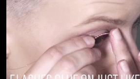 日本发明了发光睫毛，化了这款眼妆同样可以闪闪发亮