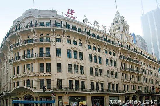 郭氏兄弟：从水果小贩到百货大佬