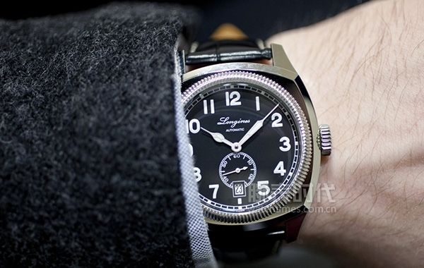 浪琴经典复刻手表如何调时间,时针钟表