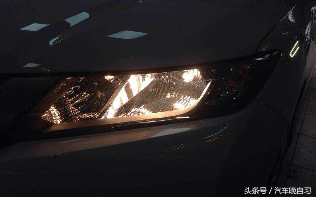 前大灯太暗如何解决,升级原厂高配大灯可以年检吗