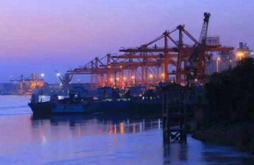 国家级长江新区PK滨湖新区，武汉潜力最大的区域在这里！