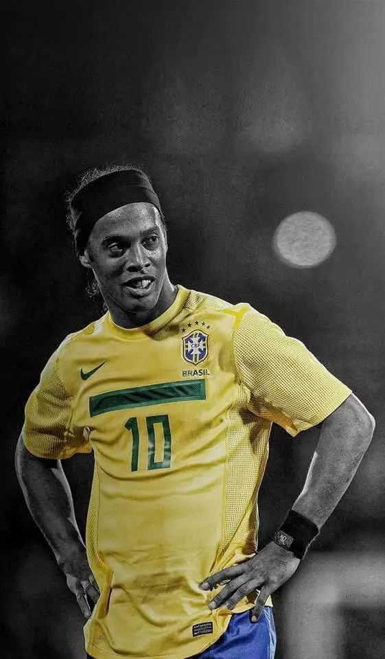 从此“天下无球”！从此，再无绿茵精灵！再见：小罗