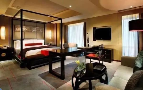 附近的旅游景点温泉自助餐一体,附近吃喝玩乐一体的温泉