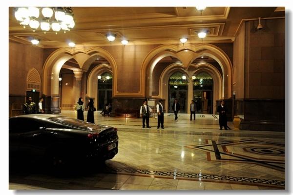 世界唯一的八星级酒店价格,世界上唯一一座十星级酒店