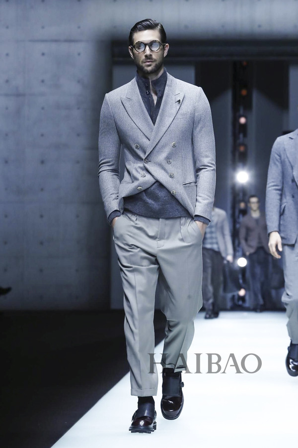 乔治阿玛尼2013秋冬高级成衣,乔治阿玛尼秋季男装高定