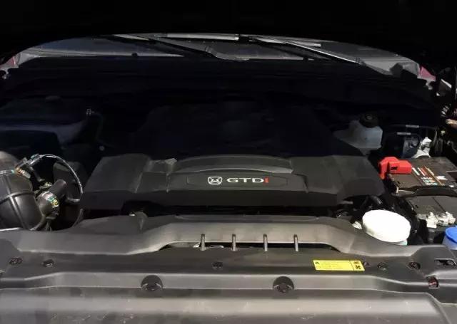 谁说硬派越野没有舒适性,谁说硬派越野suv一定带独立大梁