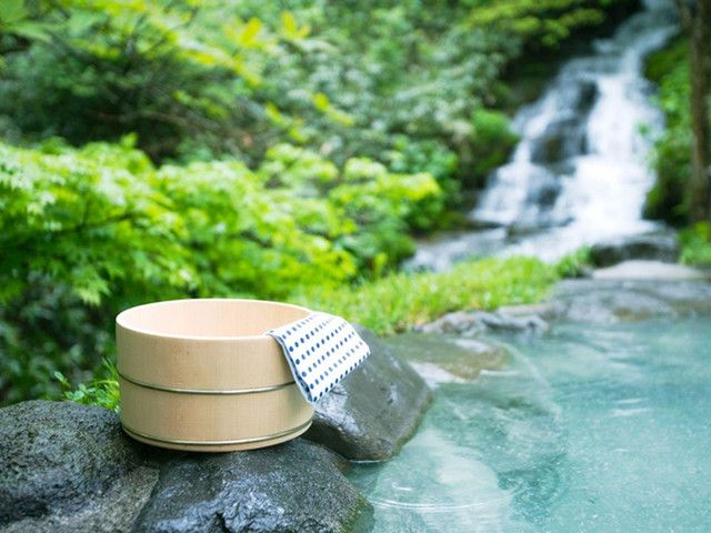 泡温泉的旅游胜地有哪些,最适合泡温泉的地方