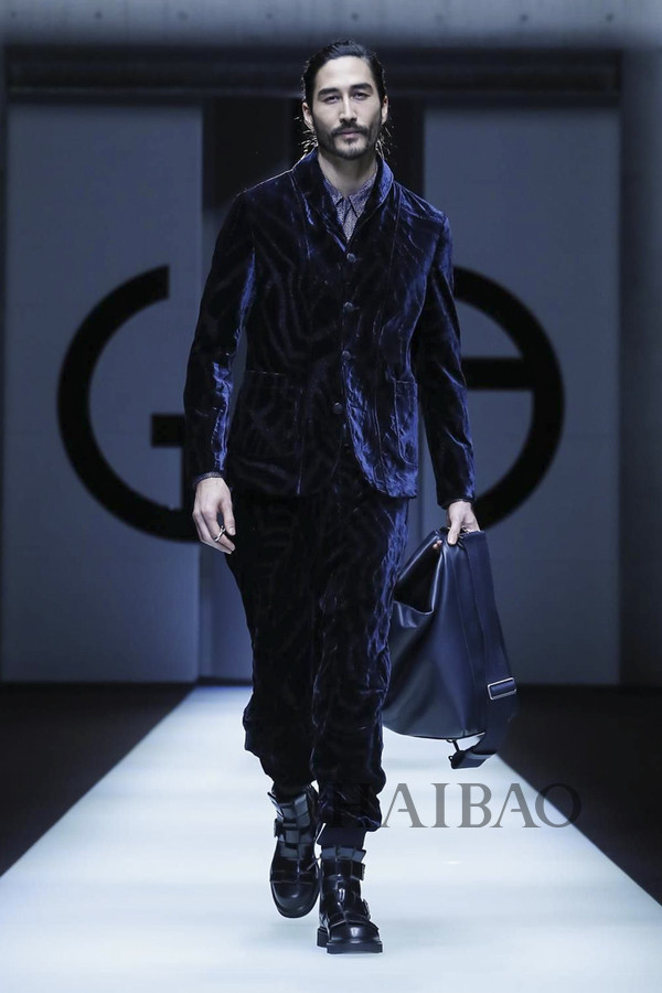 乔治阿玛尼2013秋冬高级成衣,乔治阿玛尼秋季男装高定