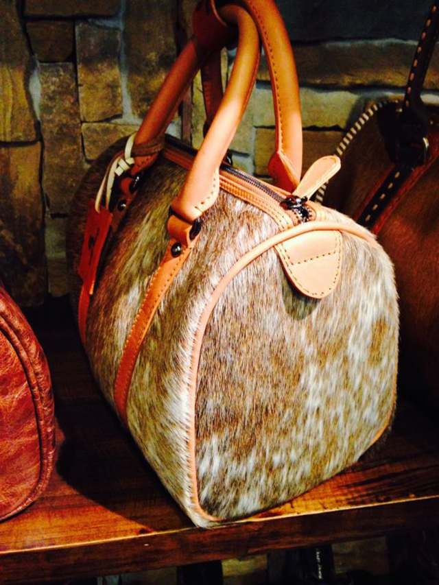 来泰国旅行不知道哪个地方很好玩,去泰国不知道吃什么