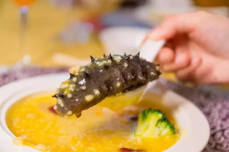 四星级酒店五个人吃年夜饭多少钱,酒店年夜饭套餐