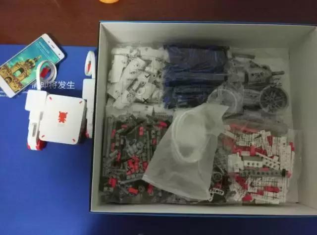 米兔机器人测评,米兔积木机器人3.0