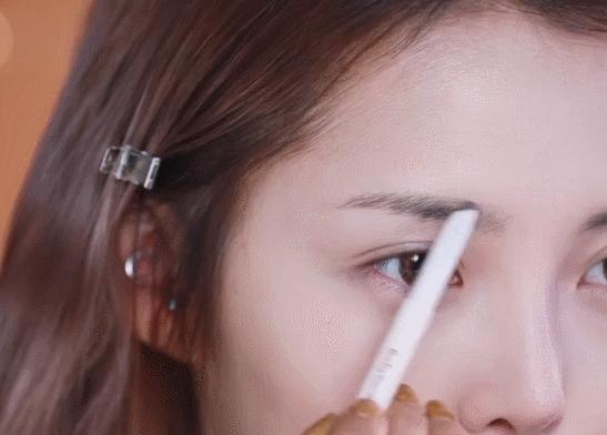 韩国的审美五官立体,为什么韩国女生五官突出