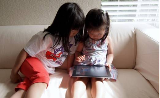 5岁孩子高度近视,为啥有些小孩先天高度近视