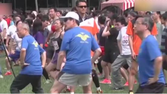 马英九“走光照”疯传，到底扯了谁的*裤底**？