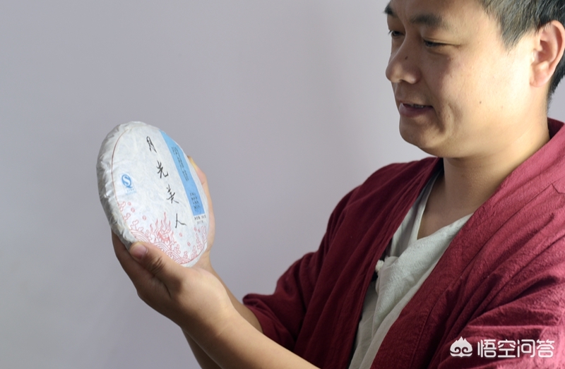 开一个茶叶店铺成本价格要多少钱,开一家茶叶店投资多少利润高不高