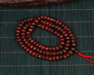 文玩手串怎么盘上色快,文玩手串怎么盘得快