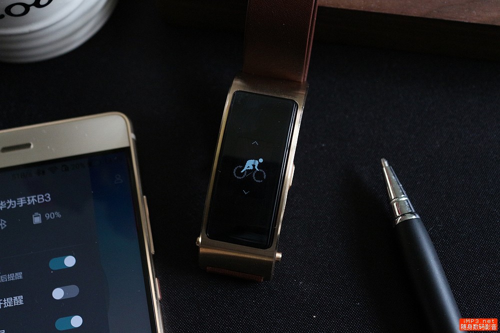 华为手环b3时尚版,华为手环b3与华为手机连接
