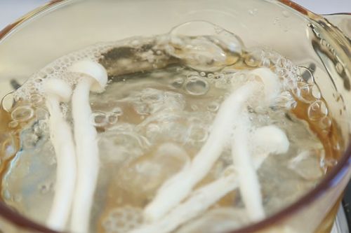 宝宝番茄鸡蛋卷制作,宝宝辅食鸡蛋卷做法