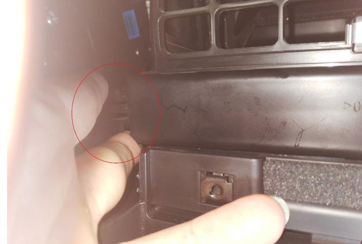 15-19博瑞空调滤芯更换,16款博瑞空调滤芯更换