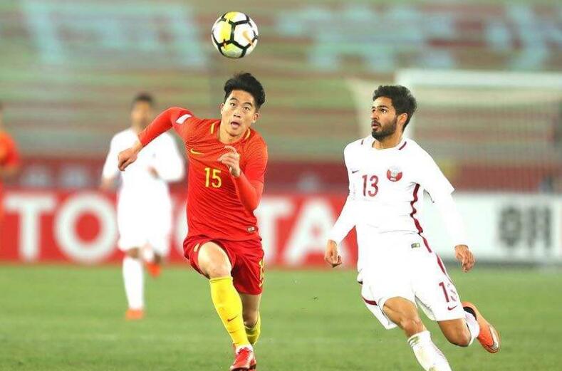 人民日报发文指出:中国足球的落后涉及多方面,吸取教训前进