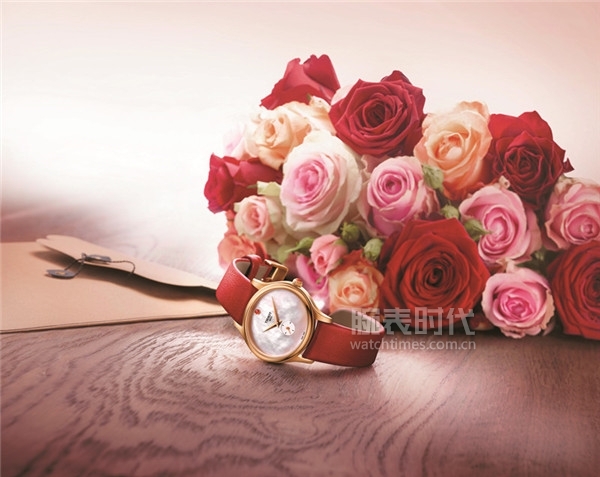 1万块左右的天梭情侣表,一万左右的天梭男表推荐