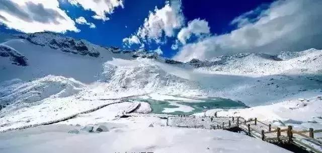 成都附近玩雪攻略少走路,成都内冬季玩雪攻略