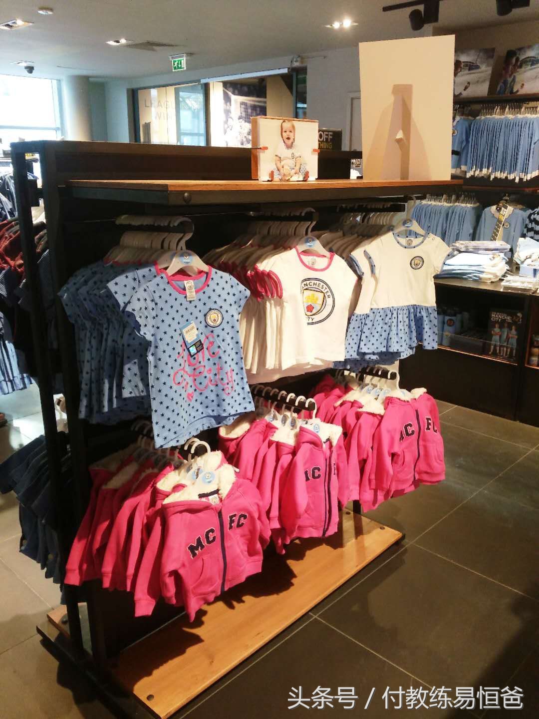 英超曼城伊蒂哈德球场开放,曼城主场伊蒂哈德