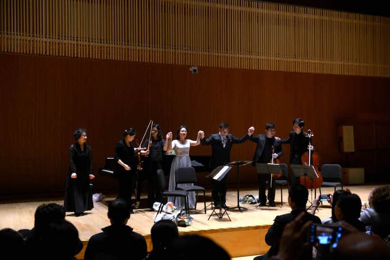 听一听节奏感强的音乐,听一听悠扬的笛声