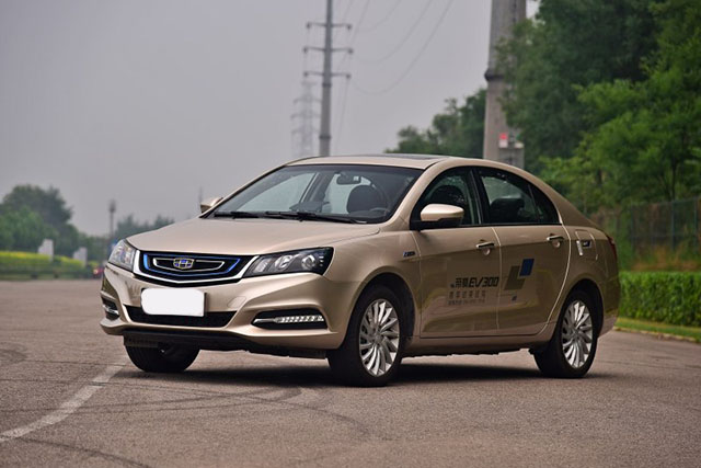 还买啥汽油车，这些电车个个续航300km，15万买来上班一周不用管