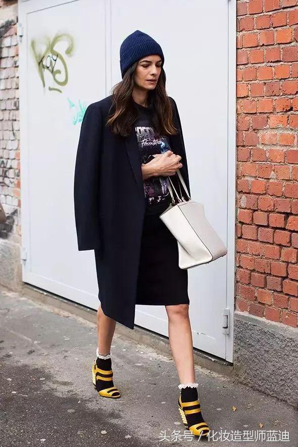 高跟鞋穿袜子很low吗,你永远不知道高跟鞋里穿什么袜子