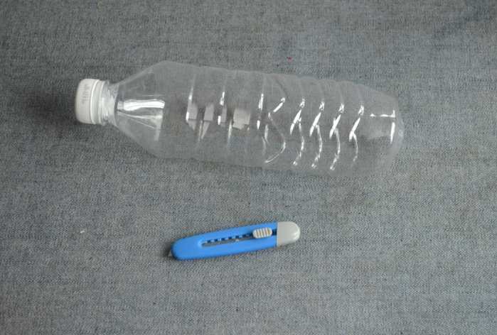 怎么给塑料瓶子底部打洞,塑料瓶改造实用工具