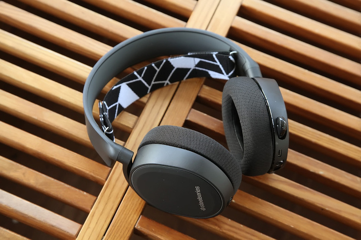 赛睿arctis寒冰1测评,赛睿arctis寒冰3麦克风