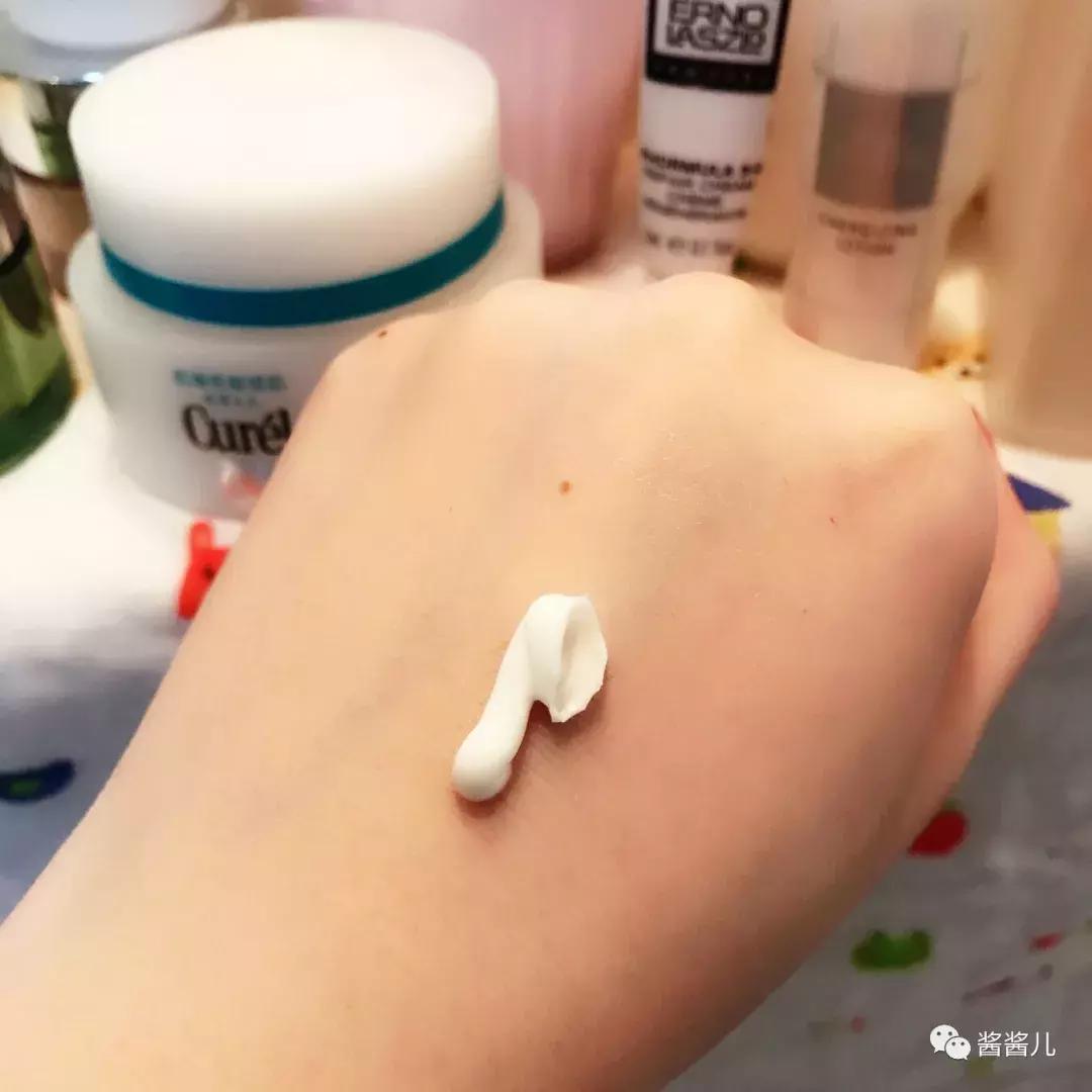 油痘肌用什么乳液红黑榜,平价水乳霜套装祛痘