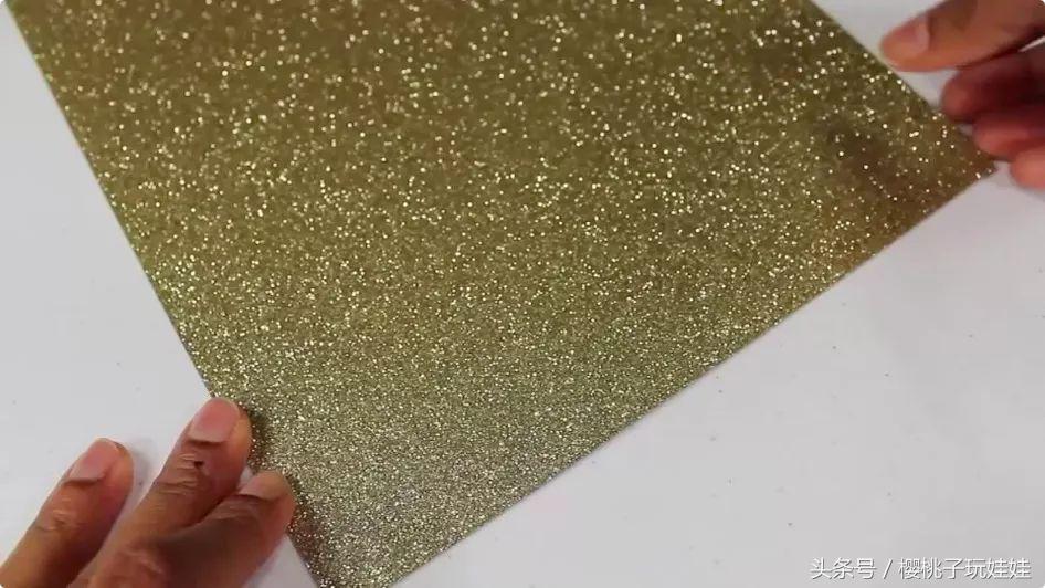 怎么做芭比娃娃的头壳,自己给芭比娃娃制作头饰