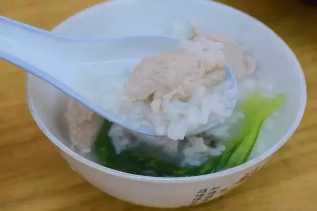 厦门好店｜只想娱乐不工作的周一，不如来一碗热腾的鱼粥吧