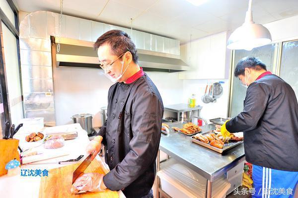 揭秘好味道，为啥沈阳IT男改行做扒鸡，传承爷爷秘方是他的责任