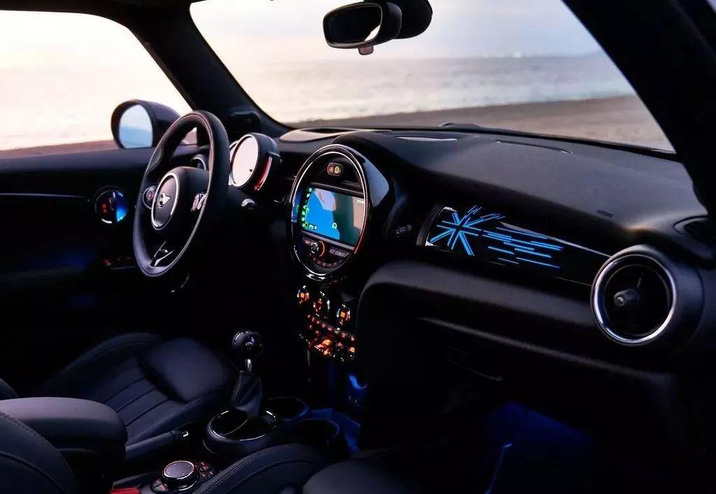 文艺or闷骚？潮男细说MINI是怎么撩骚的