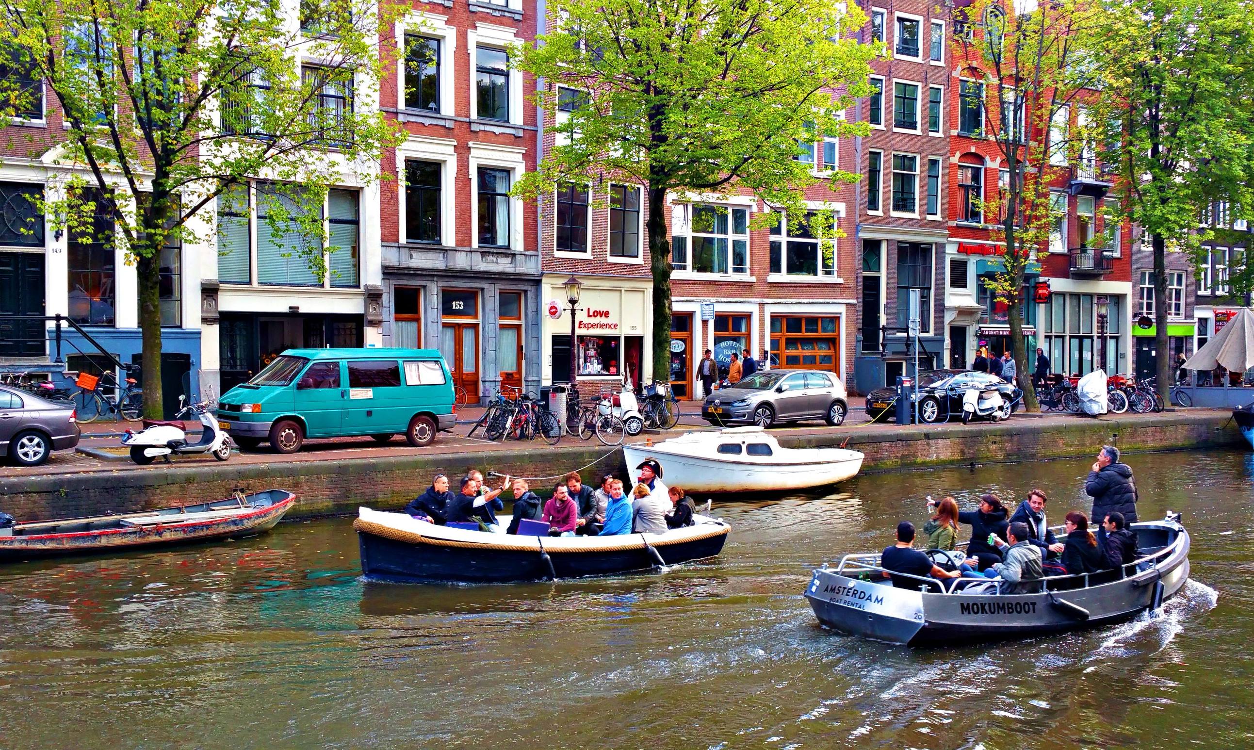 荷兰威尼斯旅游,尽情的体验异域威尼斯的水乡风情