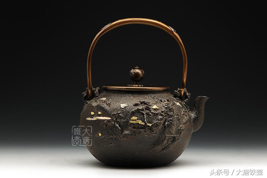 拥有一把好提梁胜过一把壶,拥有一把好壶方能泡出好茶