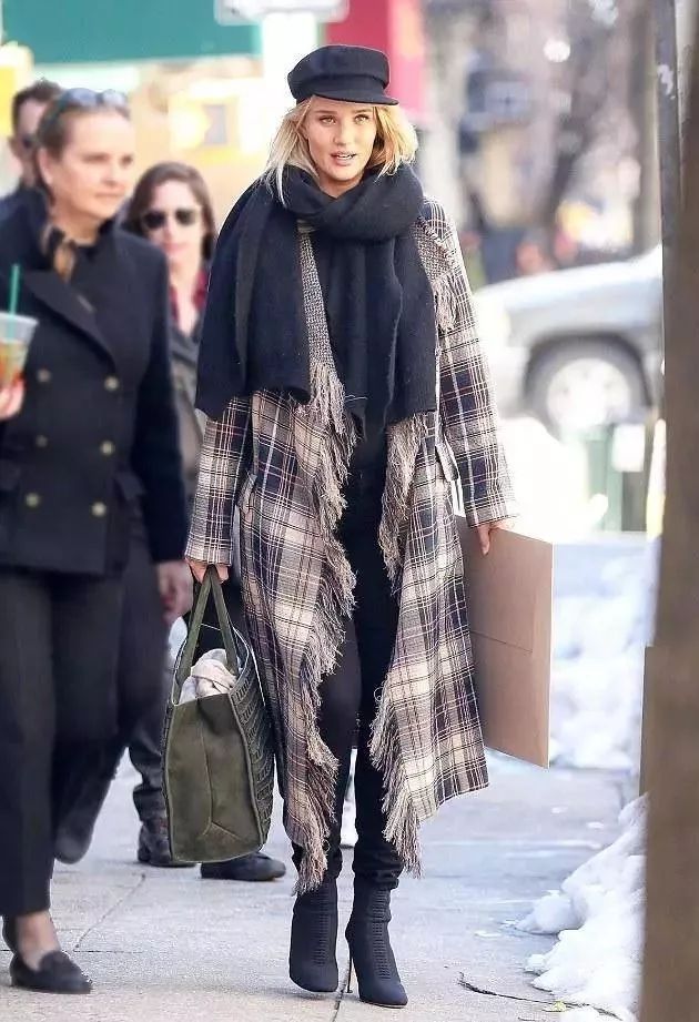 杨幂studios围巾,杨幂同款毛衣acnestudios