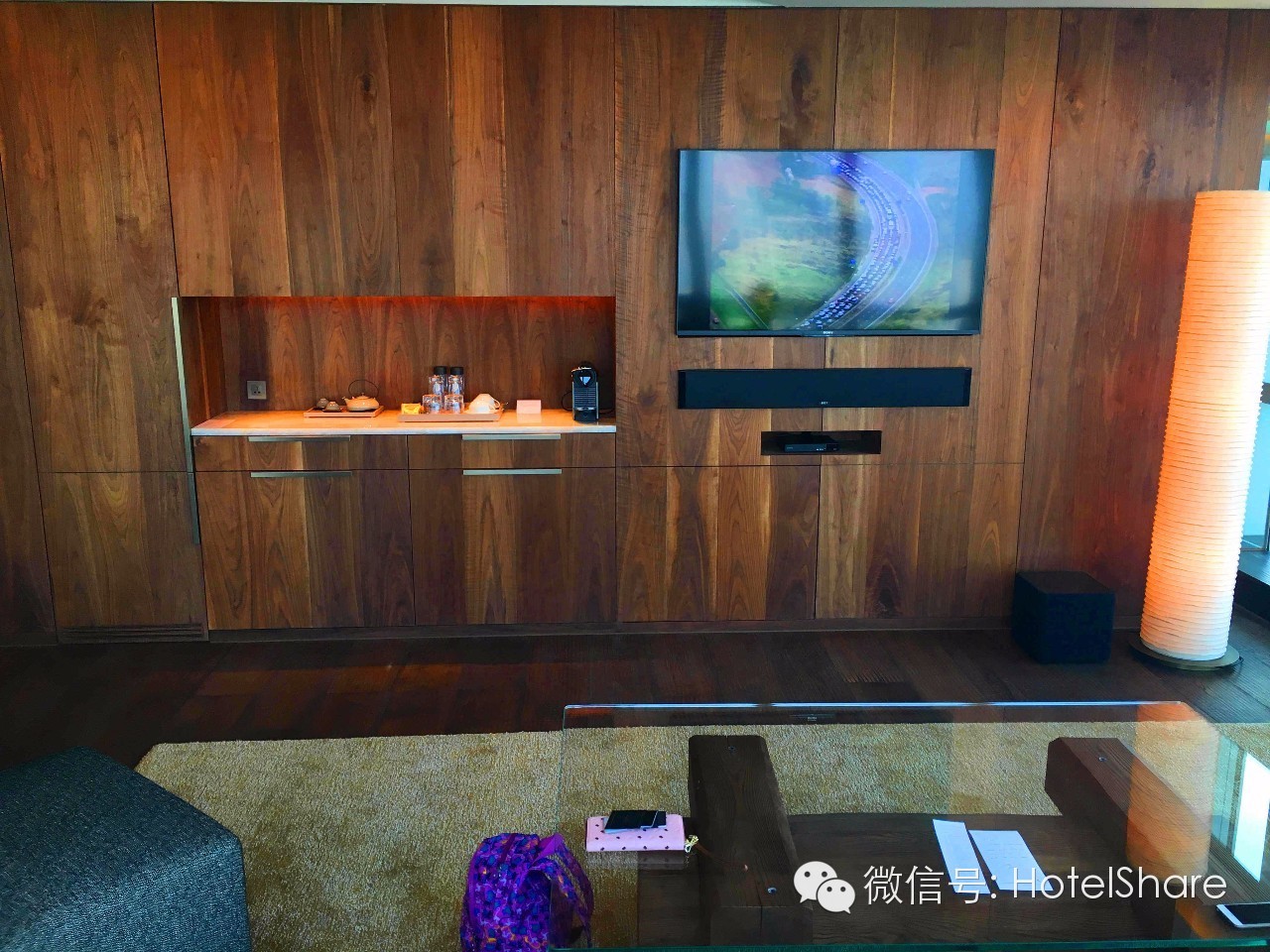 63楼泳池望月、70楼酒吧摘星，广州柏悦|探店首发