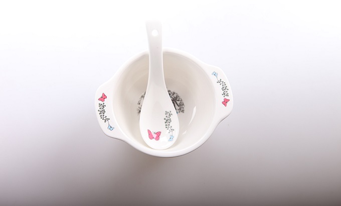 餐具品牌排行榜前十名 (餐具瓷器品牌十大排名)