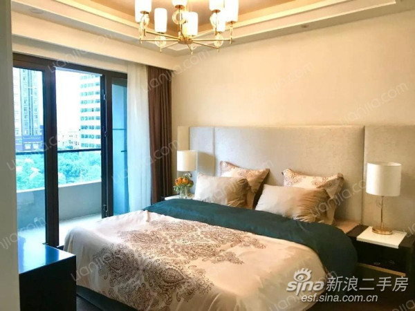 上海浦东在售双拼别墅1500万左右,上海浦东总价500万左右的新三房