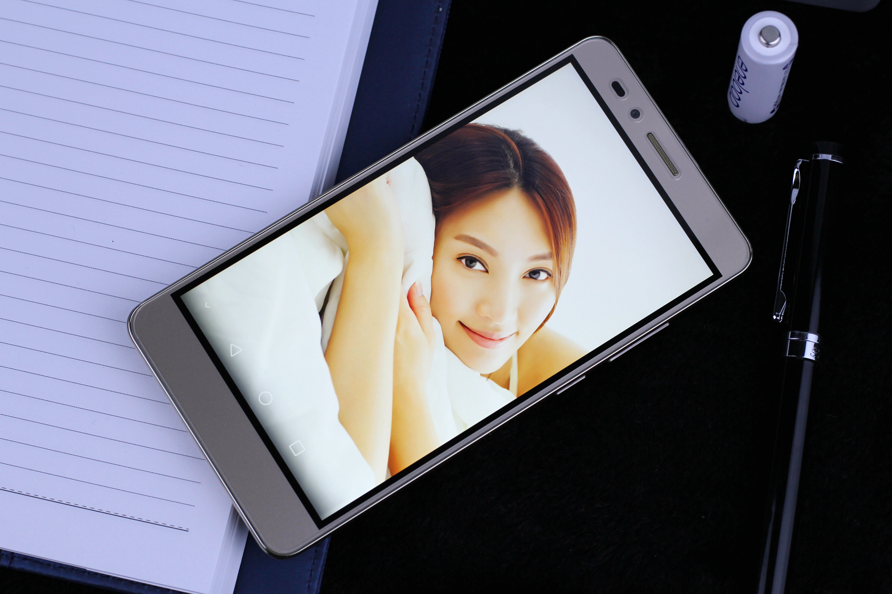 千元机畅玩,令人无法拒绝的荣耀畅玩5x