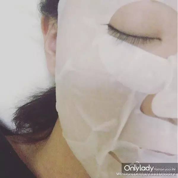 关关早睡早起,关关睡不醒变身