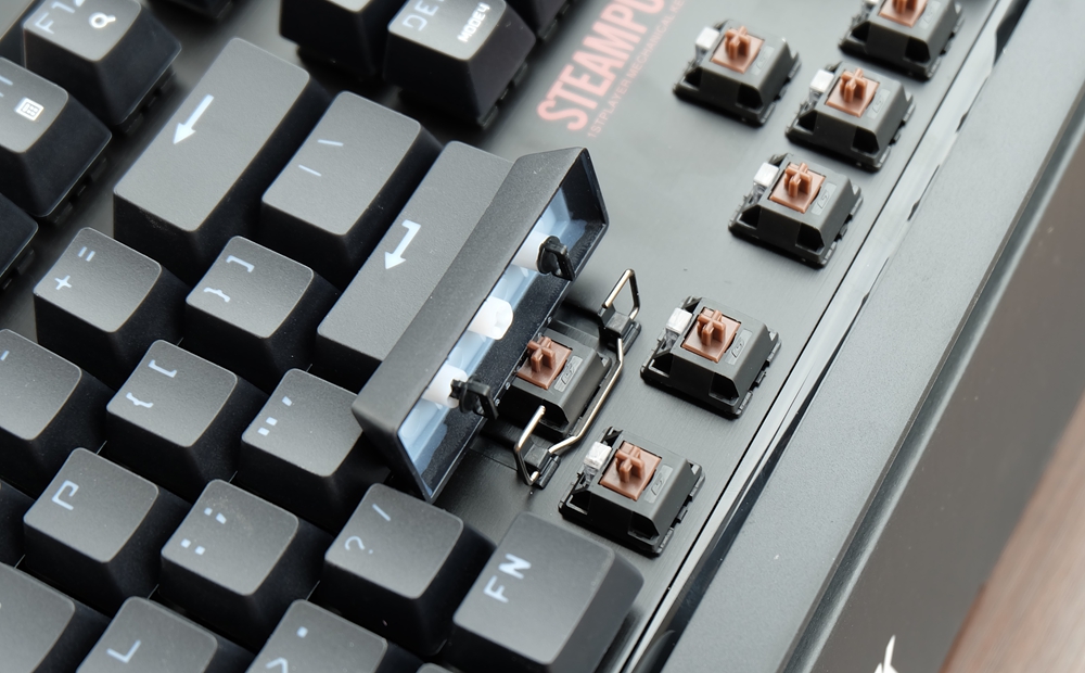 红与黑的冲撞,红与黑的碰撞国语版